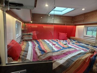 Sleeping Area - Overview 1
