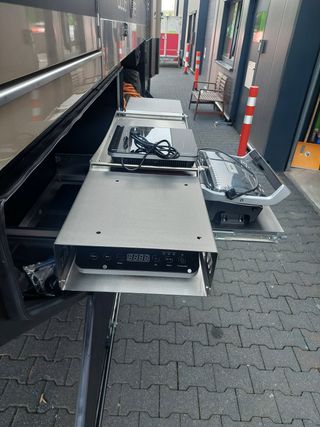 Stainless Steel Outdoor Kitchen - Detail View 2