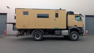 Rear Carrier XL Platform - Detail View 6